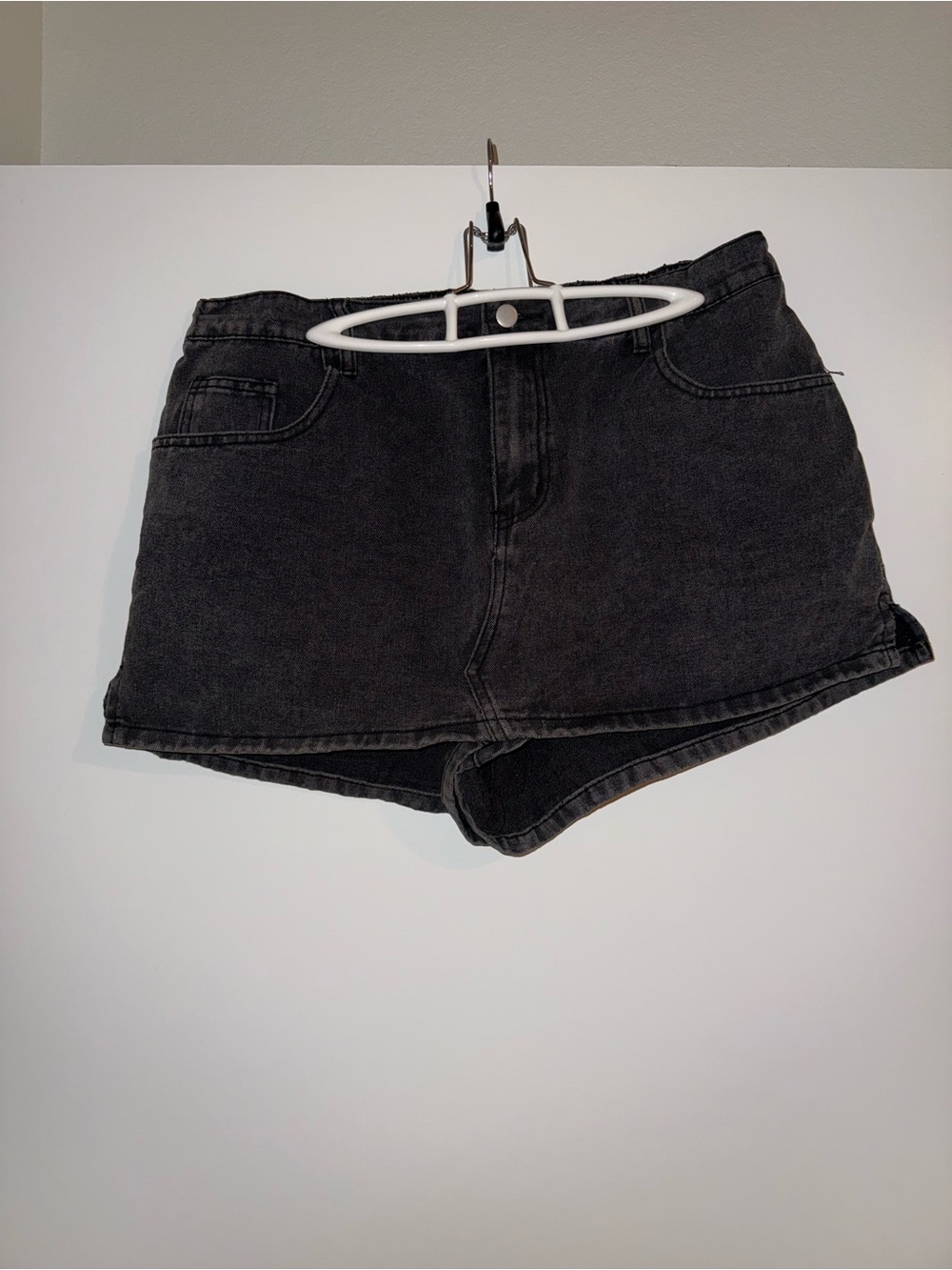 SHEIN Black High-Rise Denim Skort